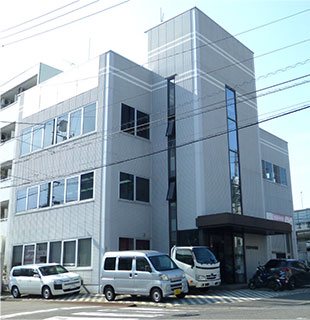 社屋外観